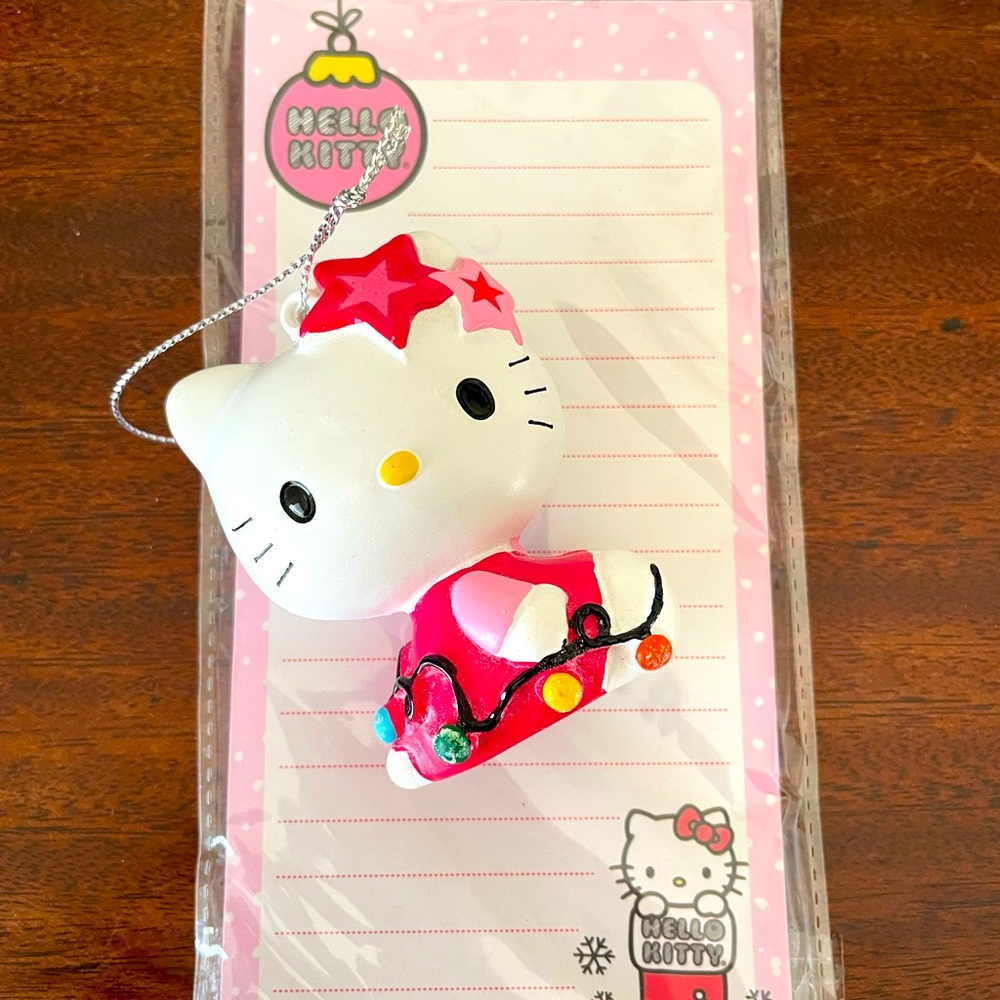Hello Kitty Ornament, with Notepad